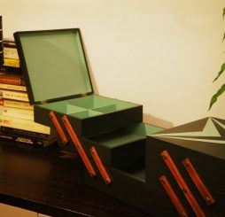 Travailleuse 60&rsquo;s